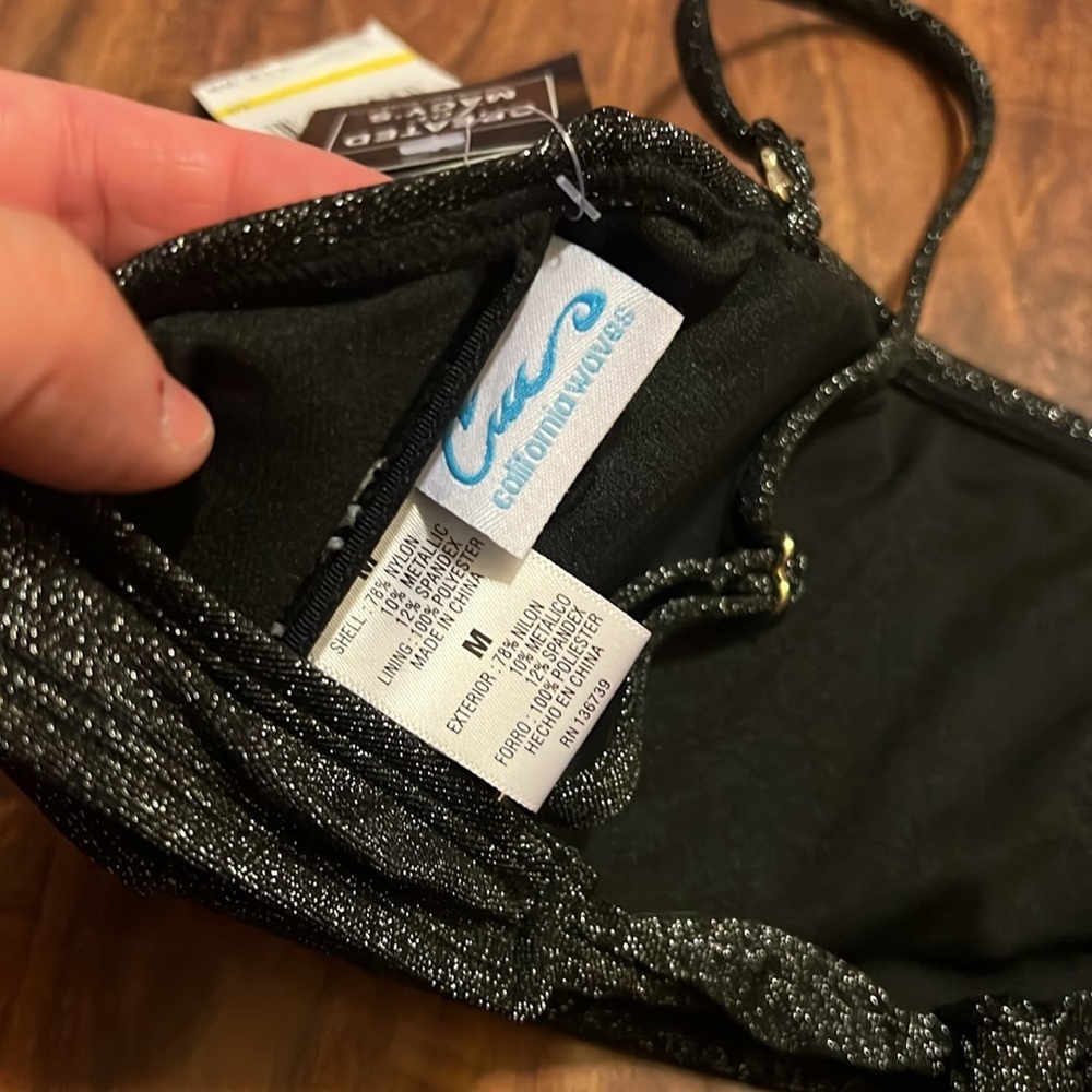 3/$30 NWT California Waves Bandeau top sparkle Medium - Picture 8 of 9